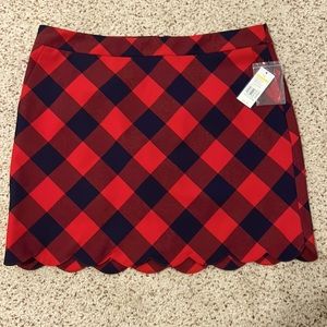 Crown and Ivy plaid scalloped skirt